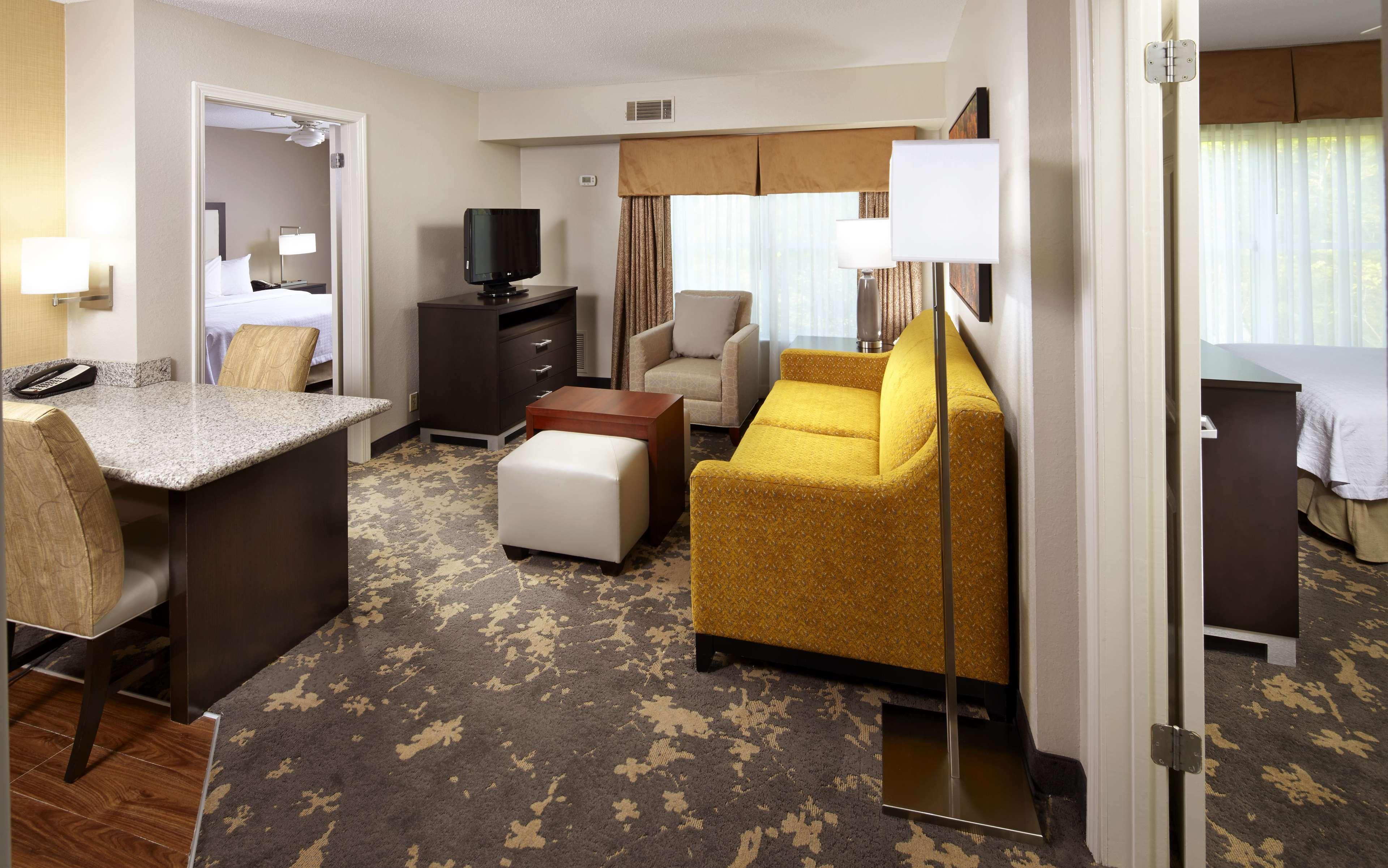 Homewood Suites By Hilton Charlotte Airport Exterior photo