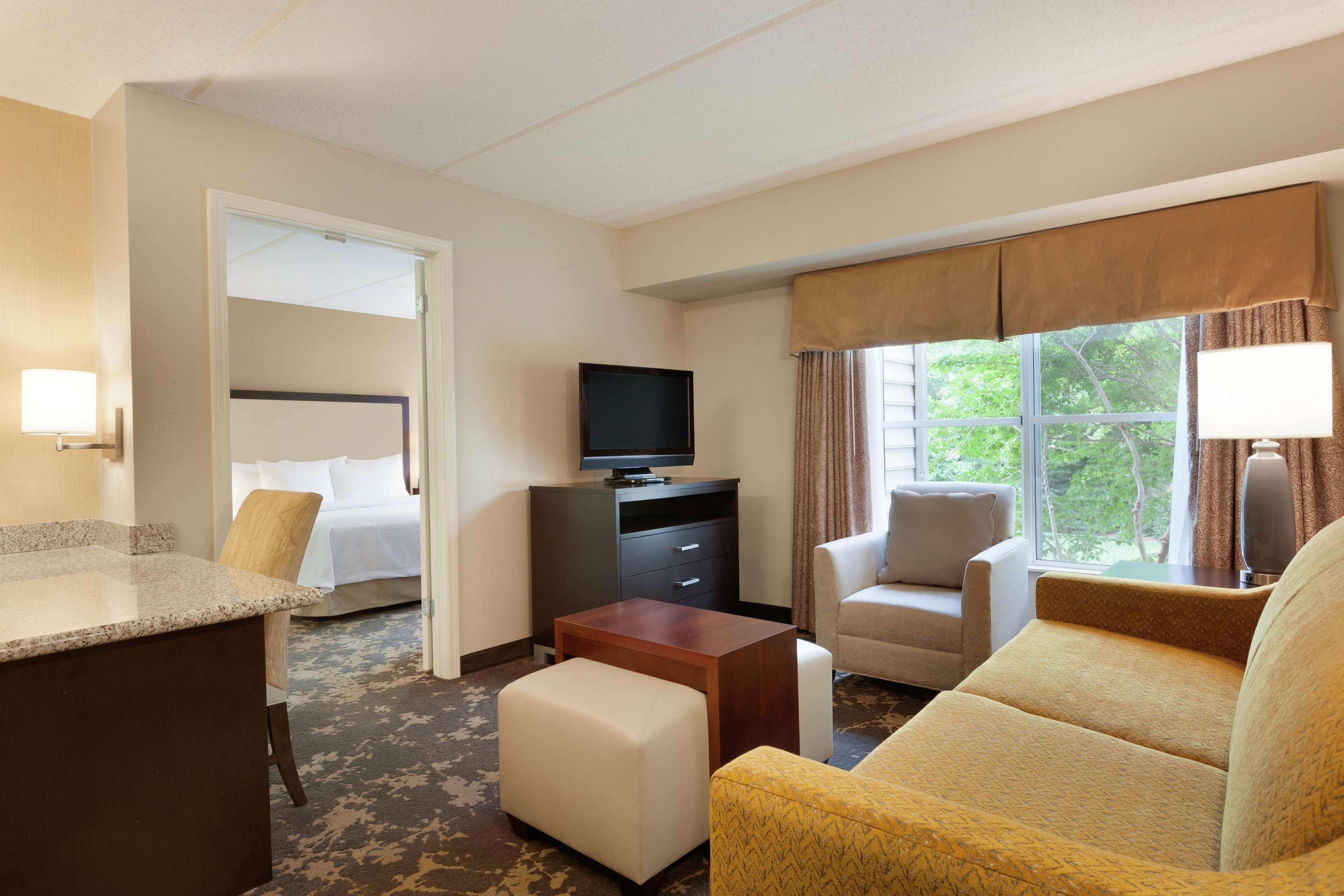 Homewood Suites By Hilton Charlotte Airport Exterior photo