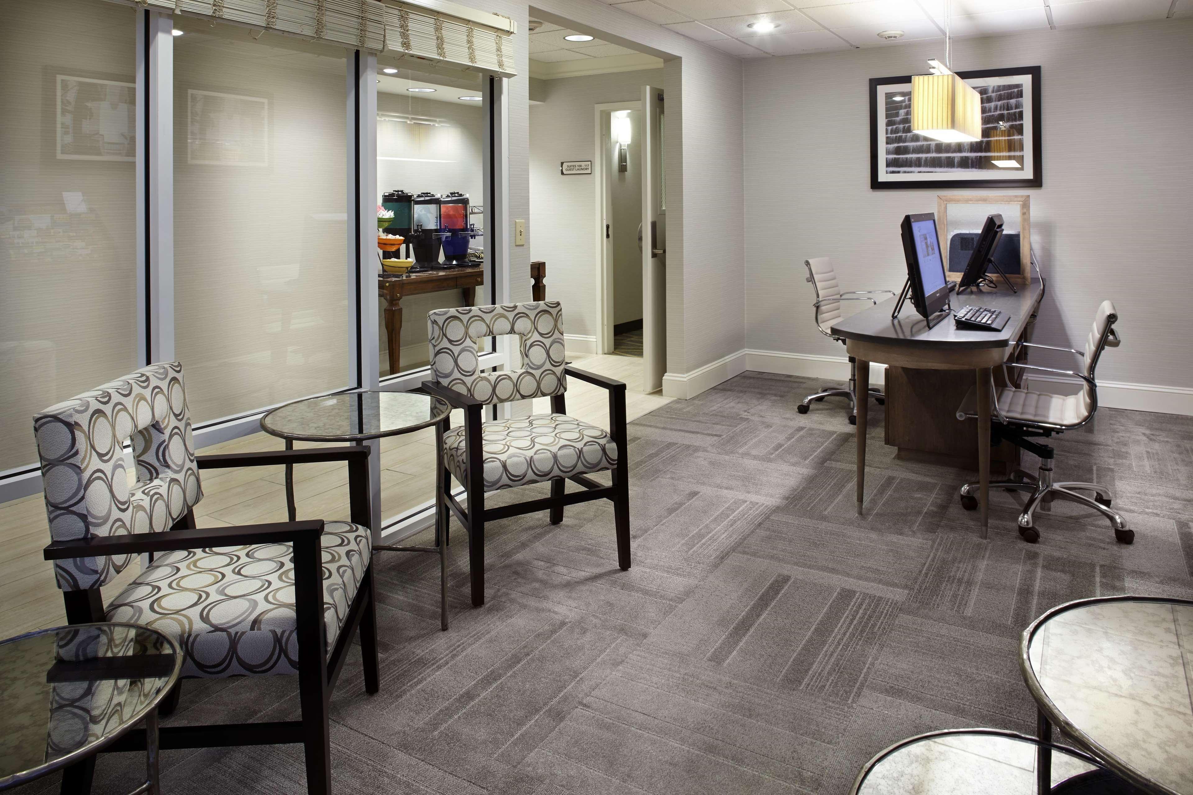 Homewood Suites By Hilton Charlotte Airport Exterior photo